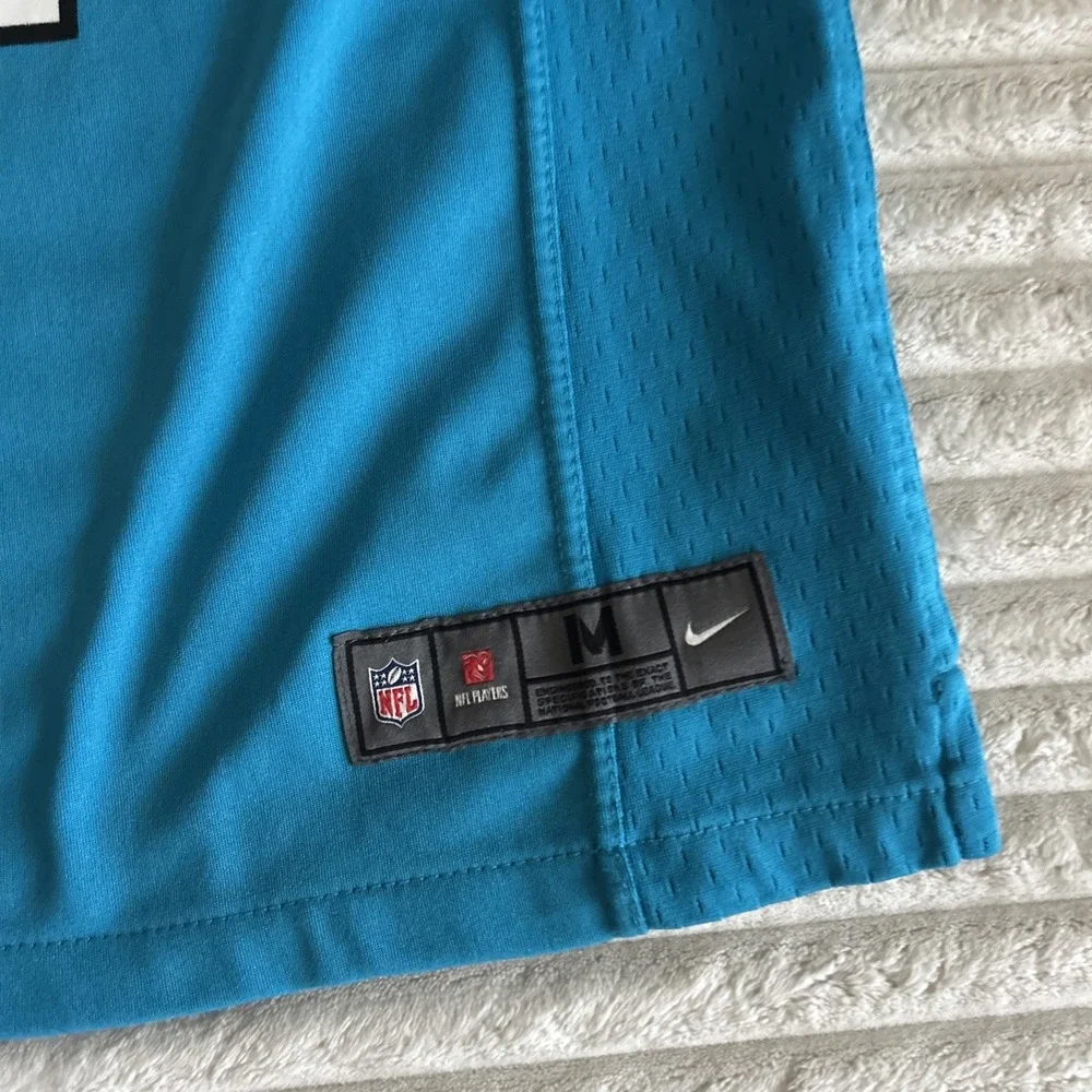 Vintage NFL Cam Newton # 1 Carolina Panthers Football Jersey Youth M 10/12